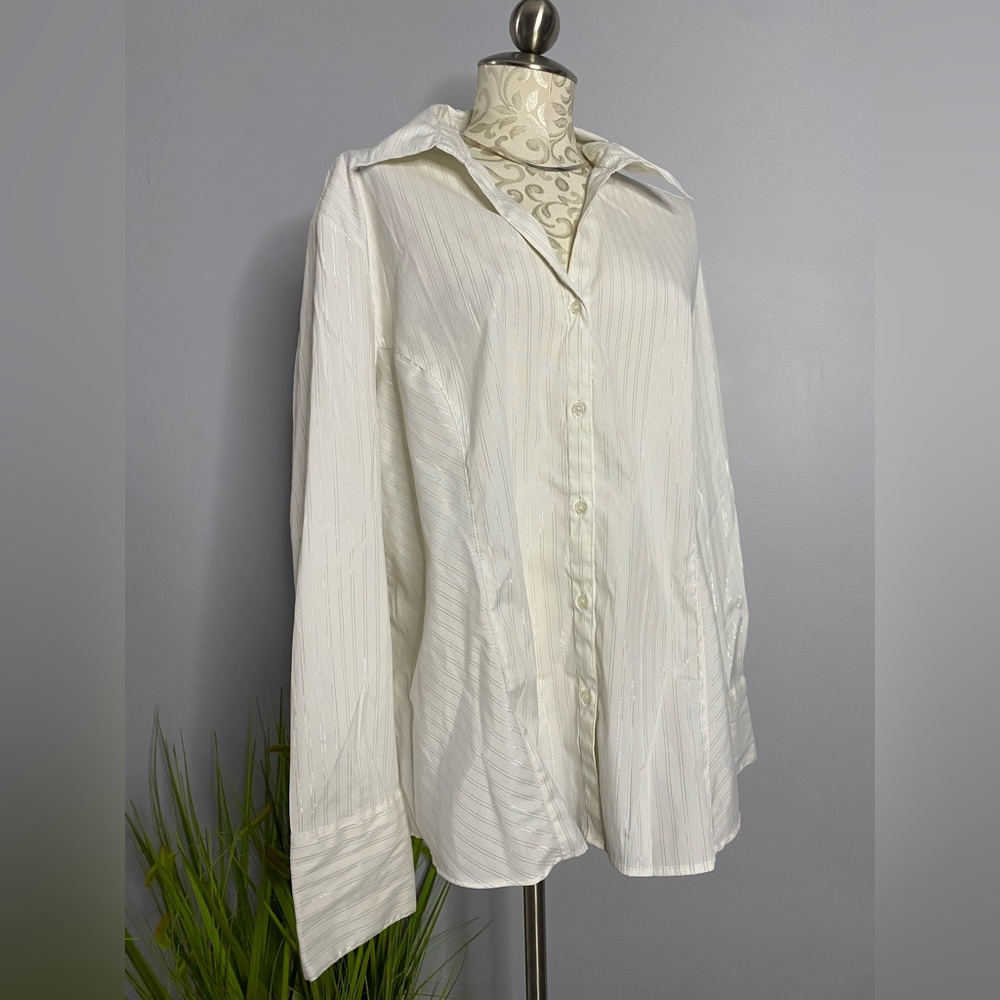 DCC TOP Size 2X.     #S1